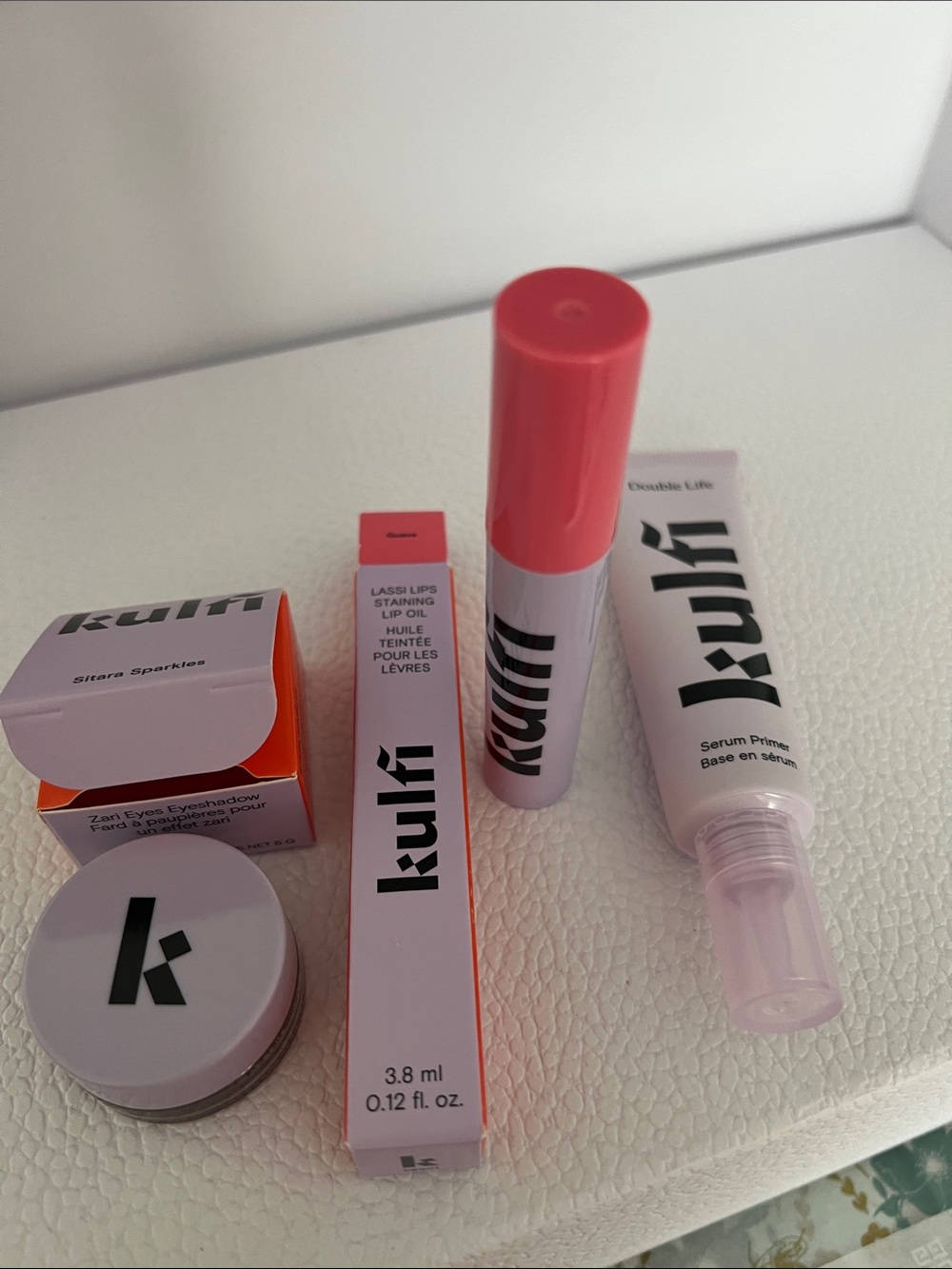 Kulfi set of 3 deal! Zary eyeshadow - Lip staining oil - Serum Primer